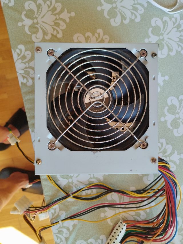 Fuente RLM-PW-500 500W