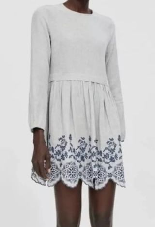 Vestido Zara mini gris talla S