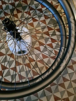 Ruedas Carbono Gravel