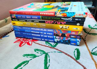 Liga Justicia Grandes Autores, JSA y Superman.