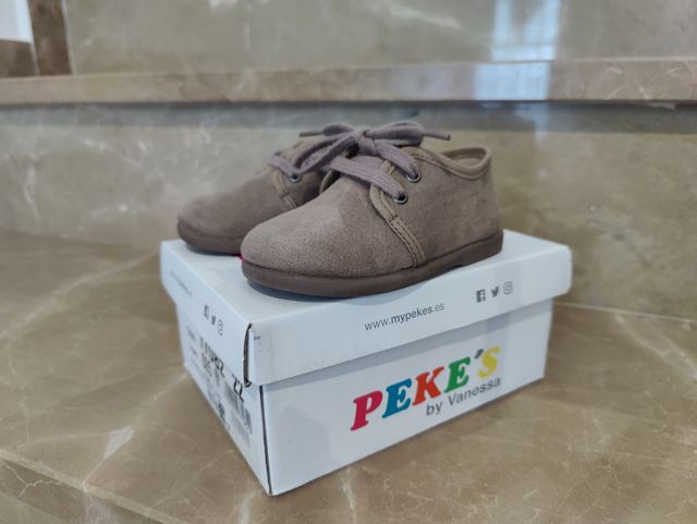 Zapatos PEKE'S by Vanessa beige 22