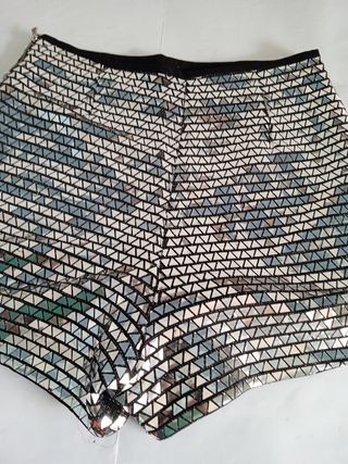 Shorts Zara plata y negro