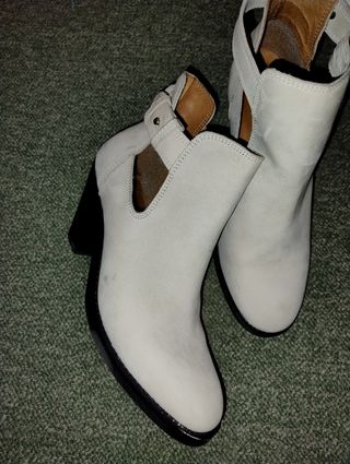 Botas blancas bimba & lola