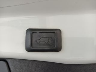 TOYOTA RAV4 220H STYLE