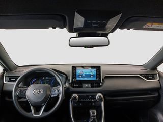 TOYOTA RAV4 220H STYLE