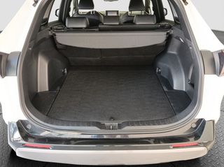 TOYOTA RAV4 220H STYLE