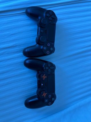 PS4 (PlayStation 4 Pro) 1TB - Negra