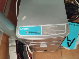Torre PC MT2100 - Ordenador plata