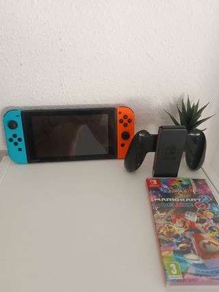 Nintendo Switch (Azul/Rojo) año 2020