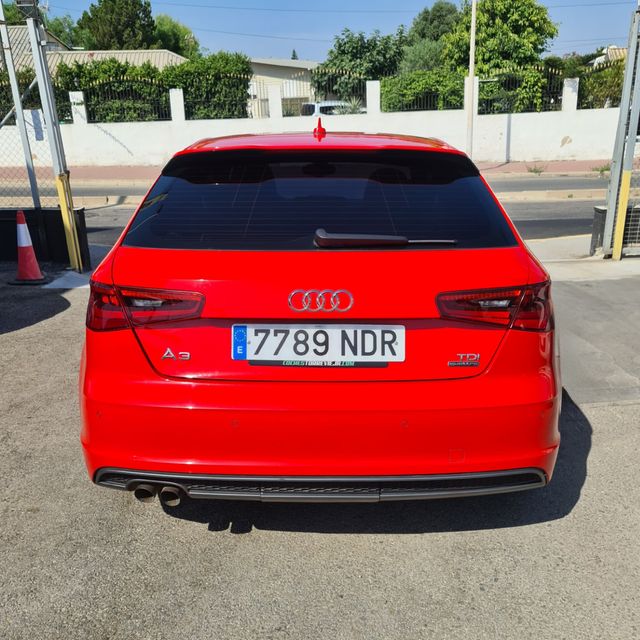 Audi A3 2.0 TDI 184 S-Line QUATTRO S-Tronic 