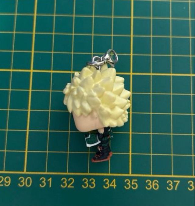 My Hero Academia comics + FUNKO LLAVERO D REGALO