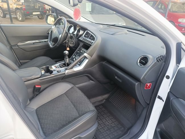 Peugeot 3008 2015, foto 11