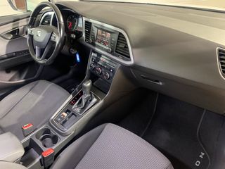 SEAT Leon 1.6 TDI ST DSG 
