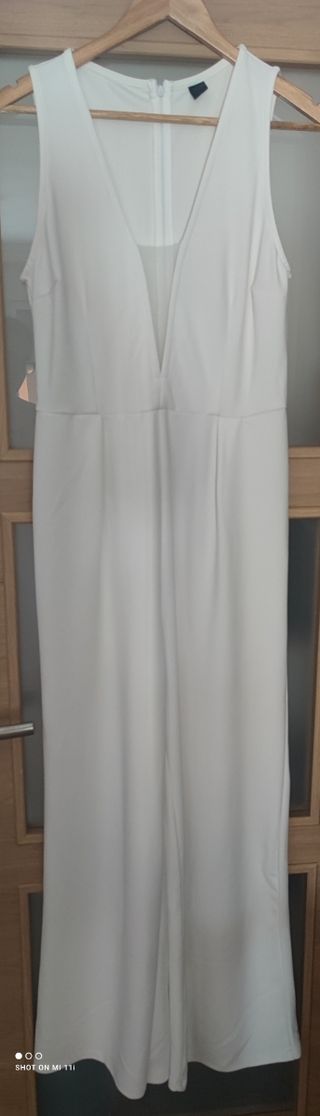 Mono blanco elegante