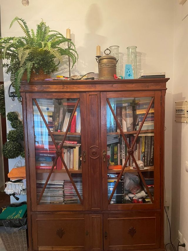 Aparador librería madera-vidrio
