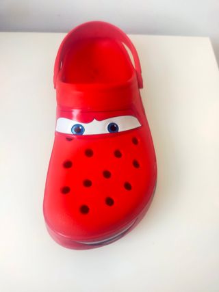 Crocs Cars McQueen - rojas
