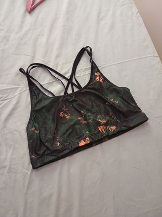 Top deportivo estampado