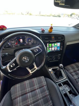 Volkswagen Golf GTI 7.5 PERFORMANCE