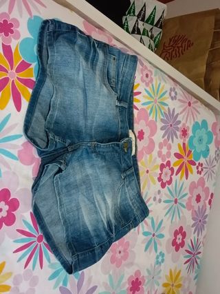 Shorts vaqueros Zara - talla 42