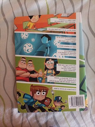 Los Futbolísimos 3: El misterio del portero fan...