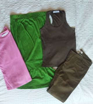 Lote completo 1€: camisetas verano, 1 minifalda 