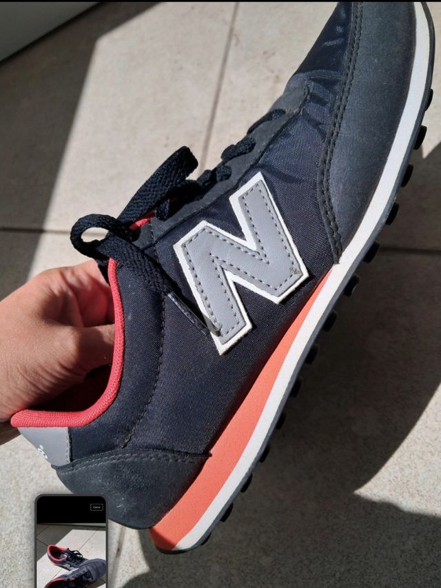 Zapatillas New Balance 501 - Negras y Rojas
