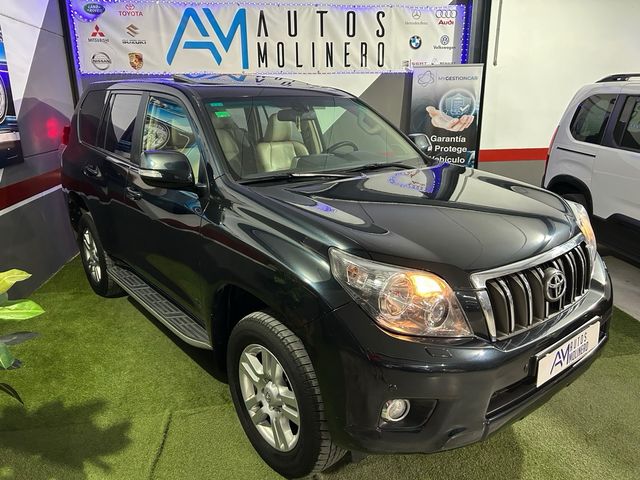 Toyota Land Cruiser 150 2011