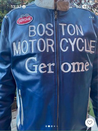 Preciosa chaqueta de cuero azul de diseño