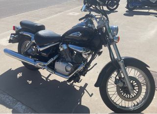 Suzuki Intruder LC