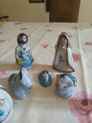 Pesebre porcelana vintage. 15 figuras