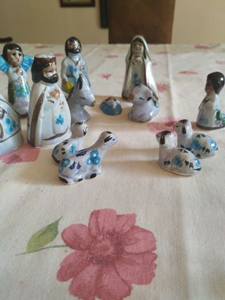 Pesebre porcelana vintage. 15 figuras