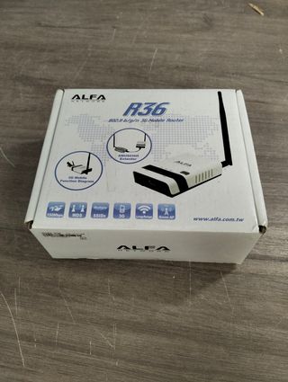 Alfa Network AIP-W502U Router WiFi