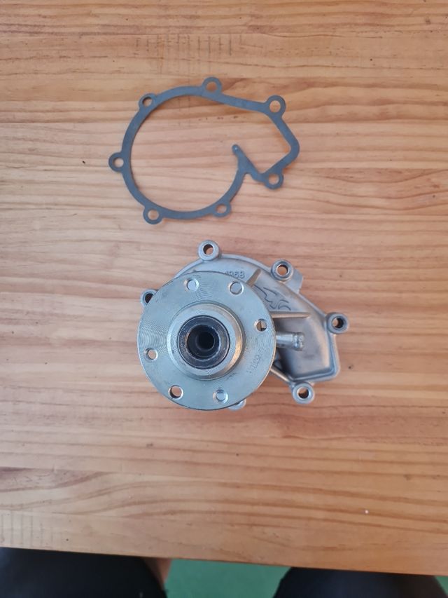 Bomba agua Mercedes G - Clase G PH-1868 Y-01