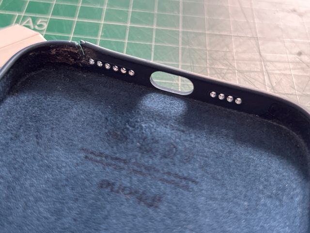 Carcasa iPhone 13 Pro Max Silicona MagSafe Azul