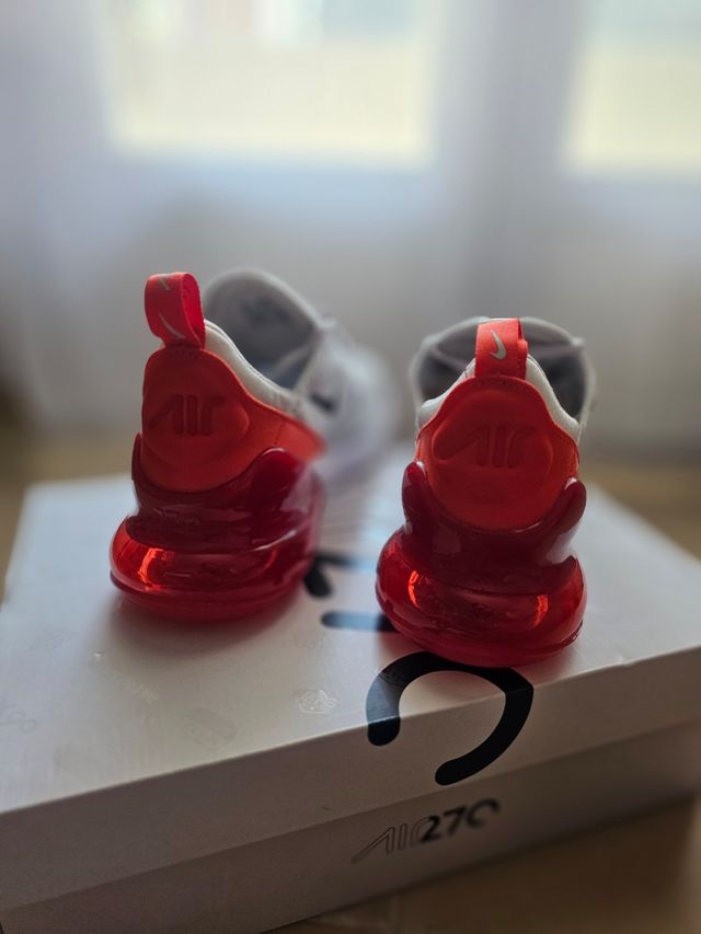 Scarpe Nike Air Max 270