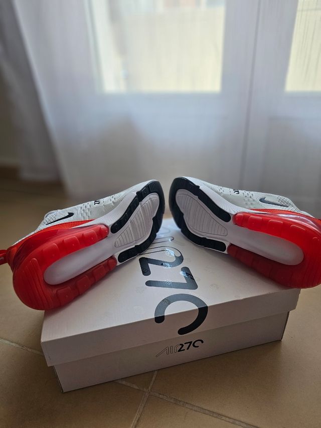 Scarpe Nike Air Max 270