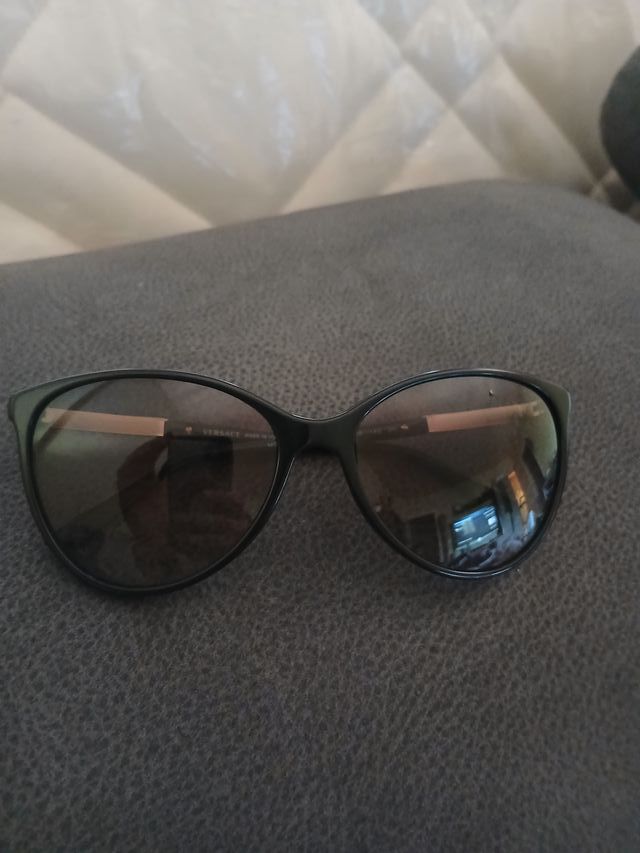 Gafas Versace - Negras y Doradas