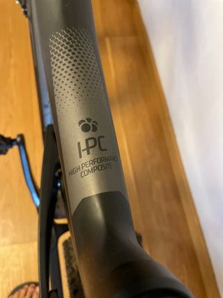Bicicleta CUBE Stereo Race full carbono. c/Nueva