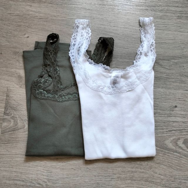 2 Camisetas Esmara de encaje