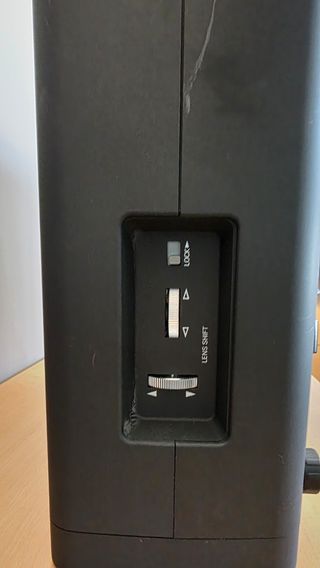 Proyector Sanyo PLV-Z3000
