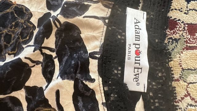 volumen del pecho - 49 cm