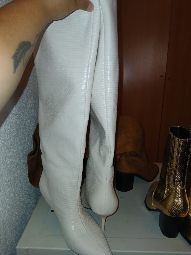 Botas altas blancas mujer