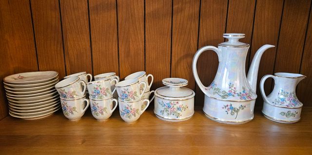 Juego de café/té vintage nacarada.