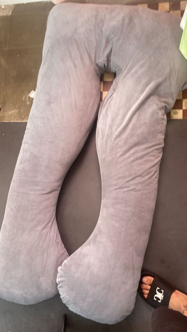 Almohada Embarazo U - Terciopelo Gris