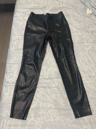 Pantalones cuero Mango negros
