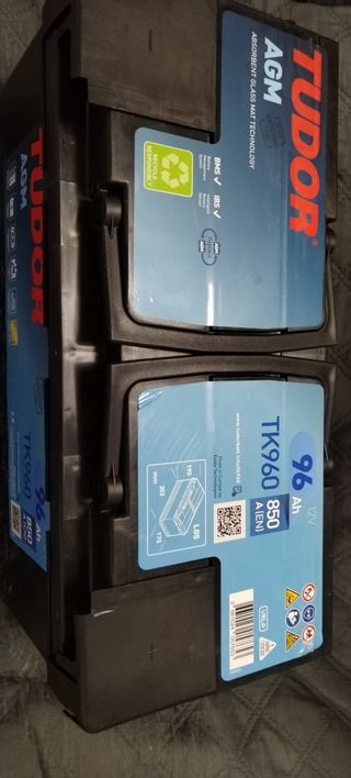 Batería Coche AGM Tudor TK960 96Ah Start Stop