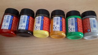 12 botes pintura La Pajarita 35ml