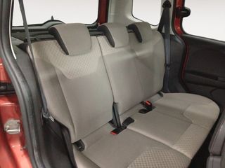 Ford Tourneo Courier 1.0 EcoBoost Titanium
