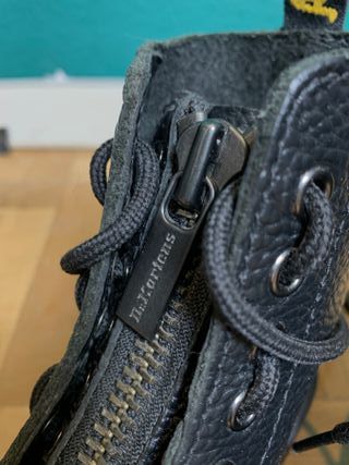 Botas Dr. Martens plataforma negras Originales