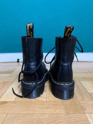 Botas Dr. Martens plataforma negras Originales